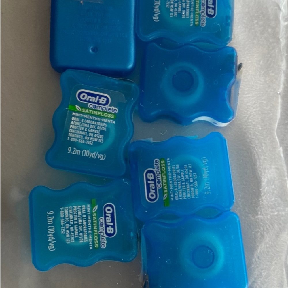 🌿 New Oral-B Complete floss for comfortable cleaning in mint flavour 🌿
